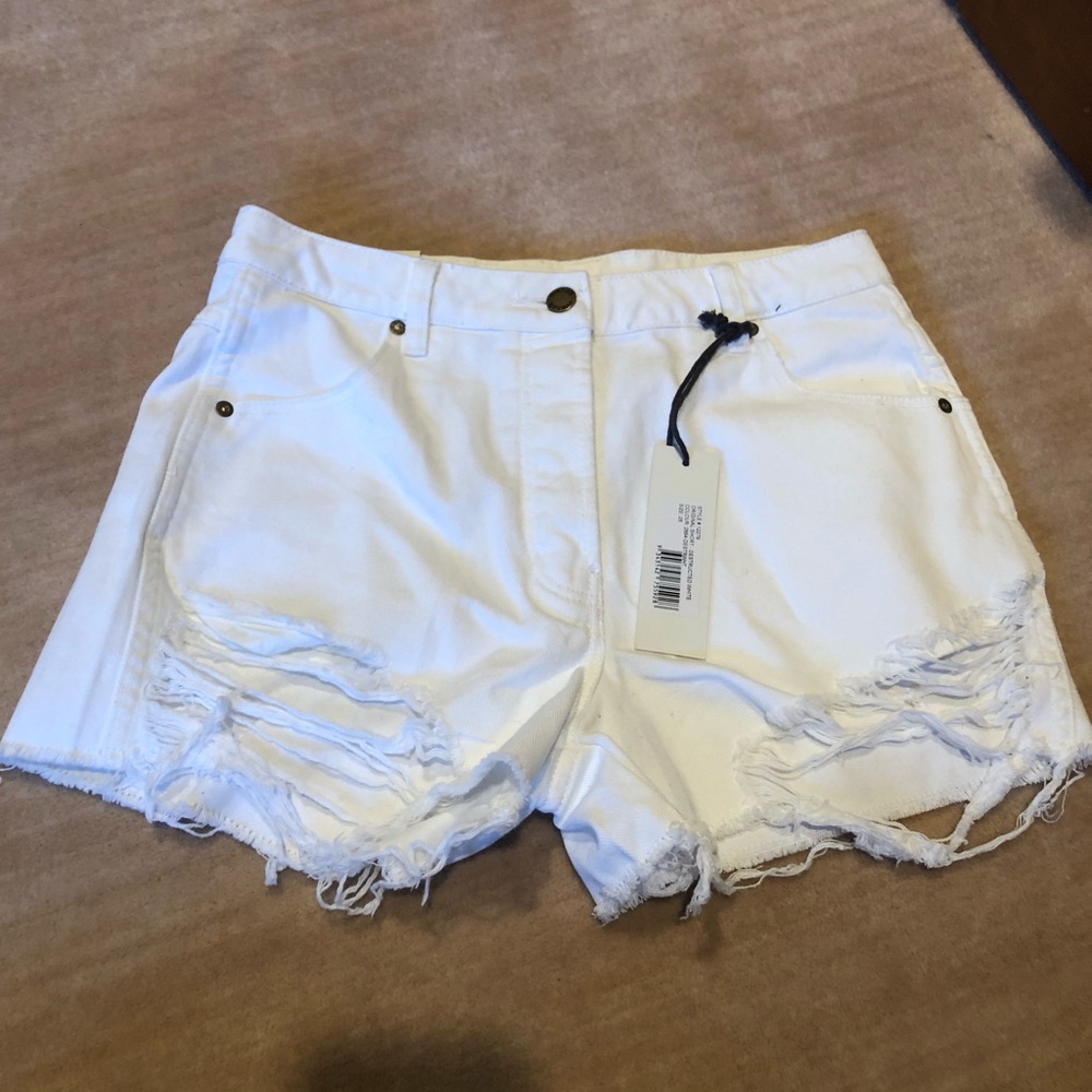 New trendy high rise shorts